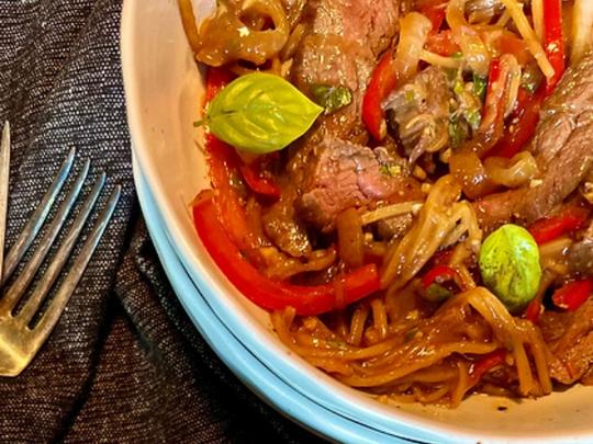 Greensbury organic grass fed skirt steak recipe drunken beef noodles